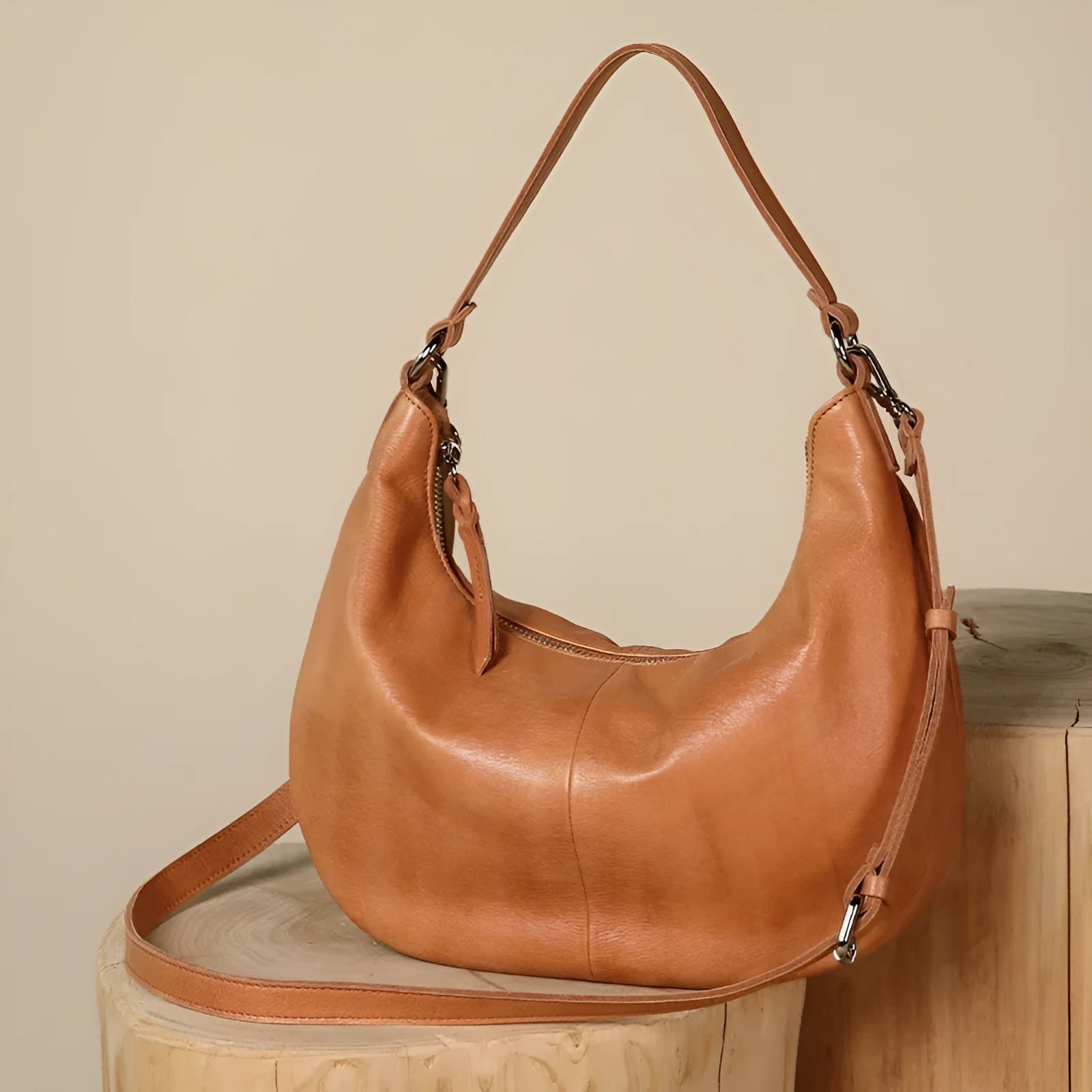 Cortical women's spliced casual crossbody bag in top grain leather, yellowish brown with khaki, dumpling shape, 30x7x19cm