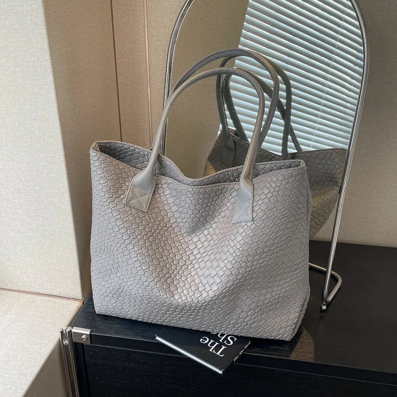 Woven PU shoulder bag for women in beige with double straps and medium-hard structure