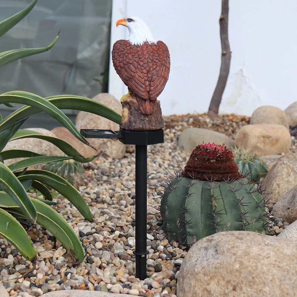 Solar resin eagle lawn lamp outdoor garden decoration 43.8cm high IP44
