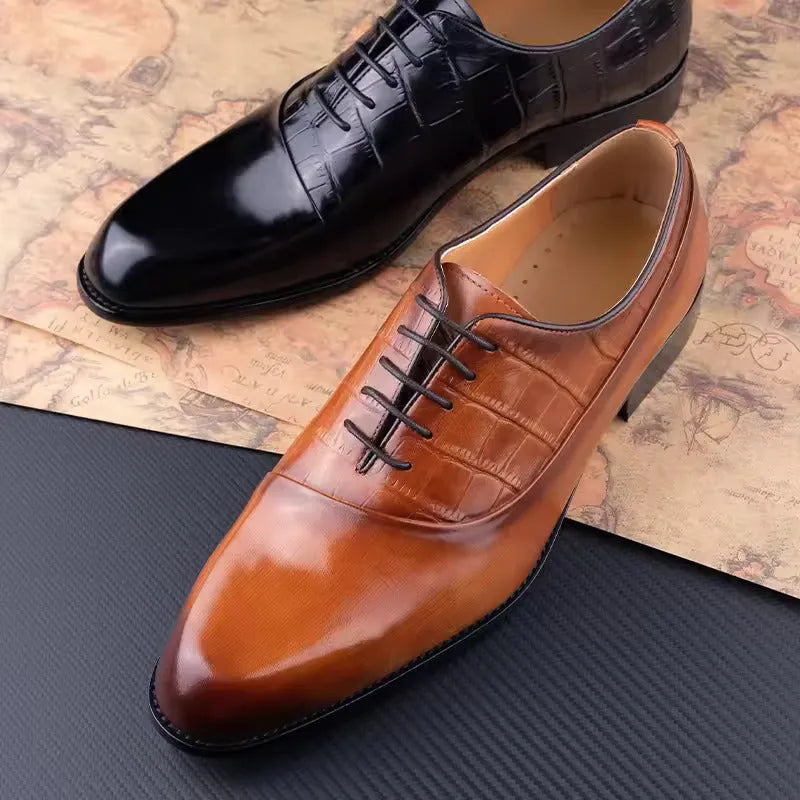 Men's handmade dress shoes in brown or black first layer cowhide with pointed toe and rubber sole, EU39-EU47.