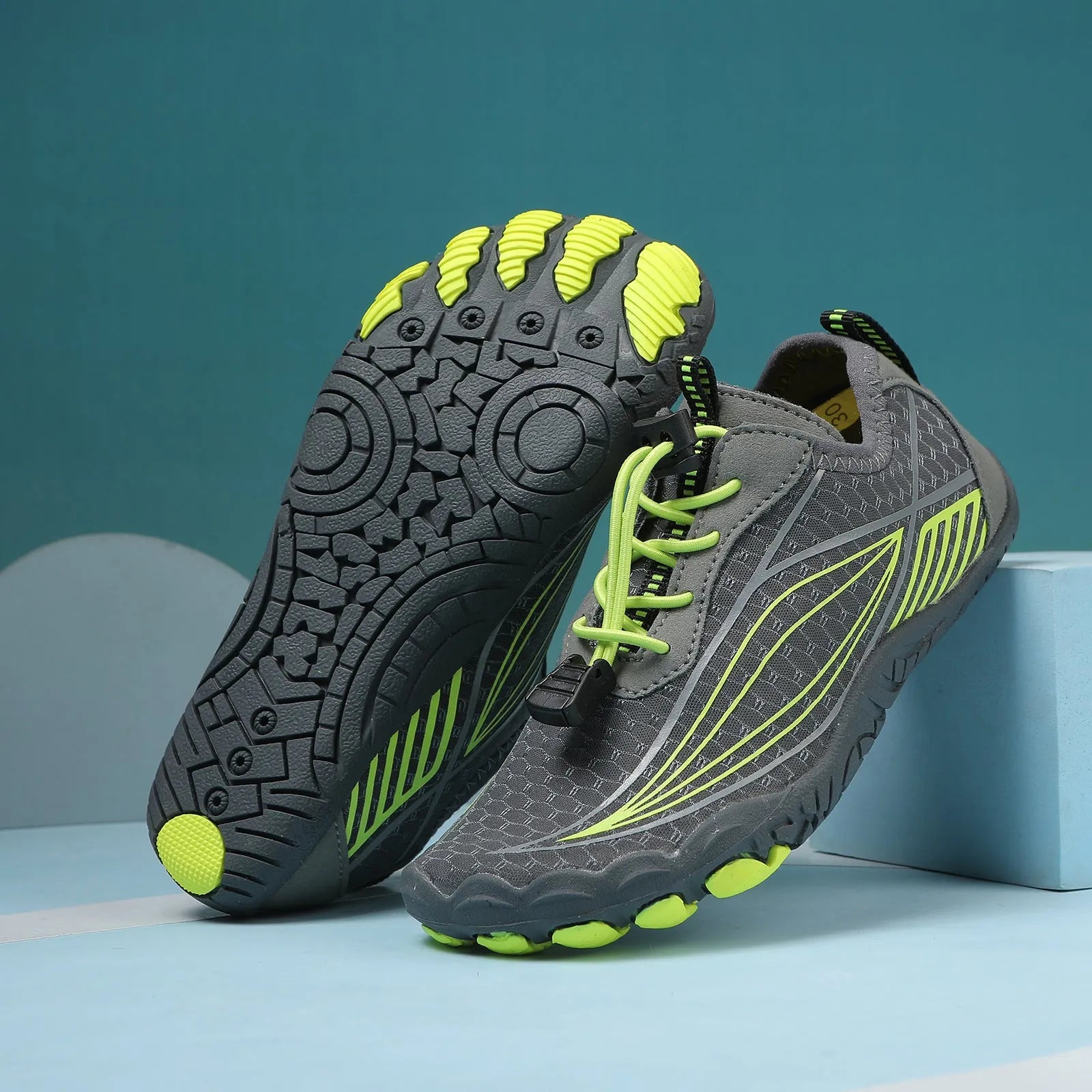 Children's quick-drying wading shoes with non-slip rubber soles in black, grey, pink, and blue colour options