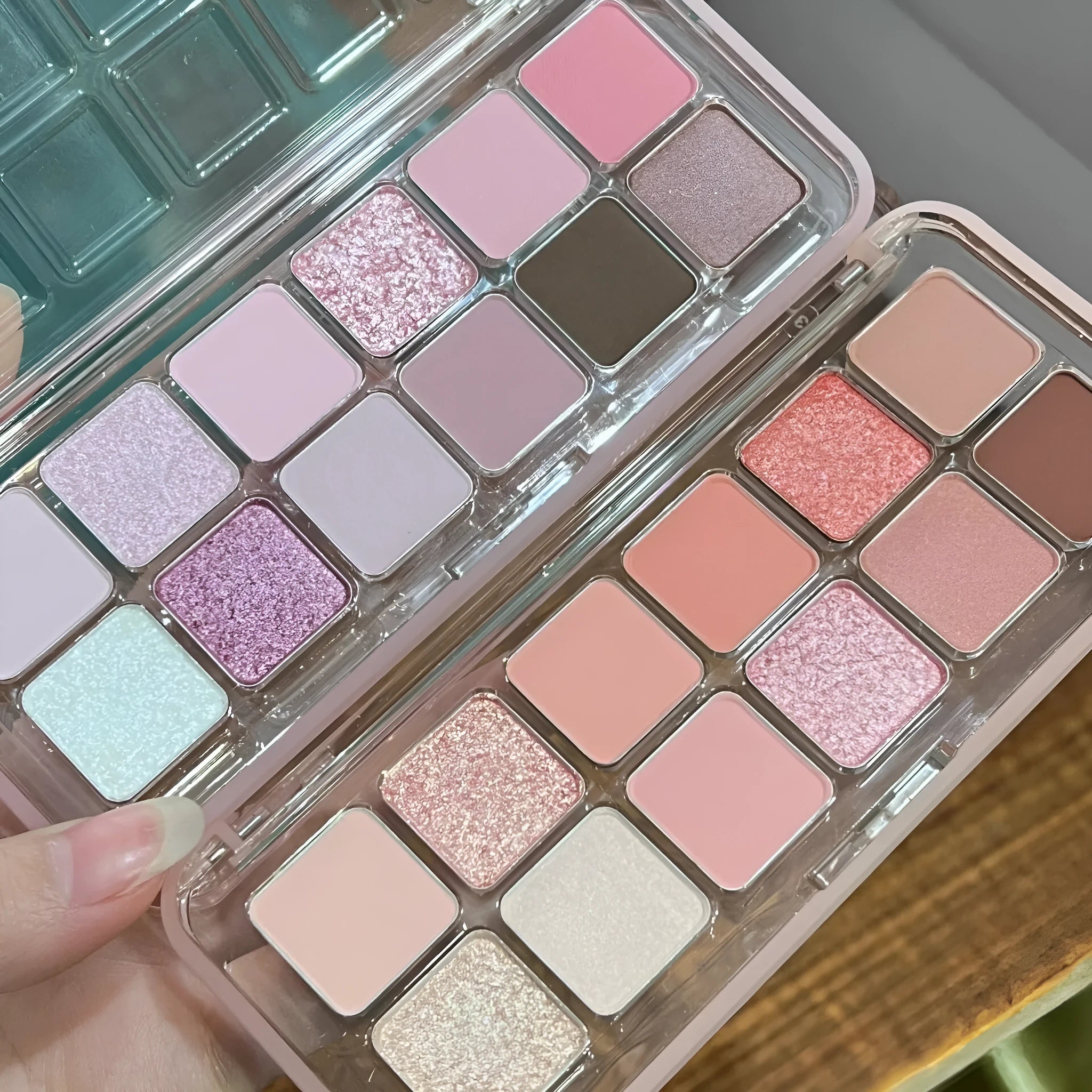 Creative Home 12 colour eyeshadow palette showing peach apple and cherry plum powder shades