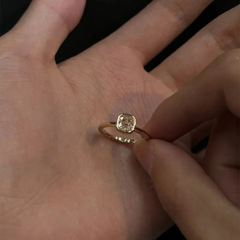 Vintage single diamond ring for women, electroplated copper, white diamond colour, adjustable opening size