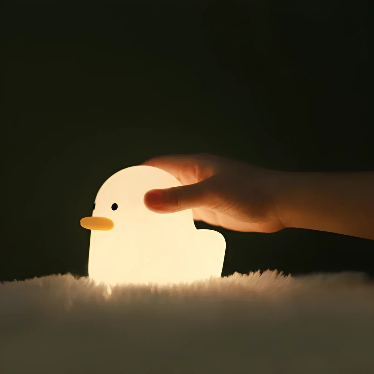 Dull duck LED night light in ABS and silica gel, 124.5mm x 76.5mm x 110mm, USB charging bedside lamp for kids' room