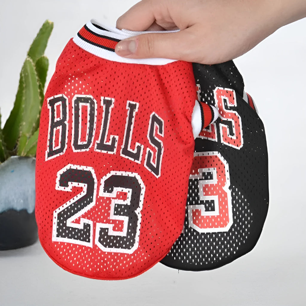Black and red dog sweatshirt vest in polyester fabric with sizes from S to XXL