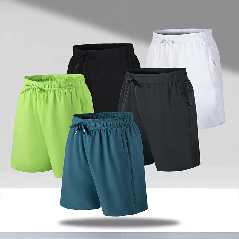 Men's loose-fit quick-drying polyester sports shorts in black with elastic waistband