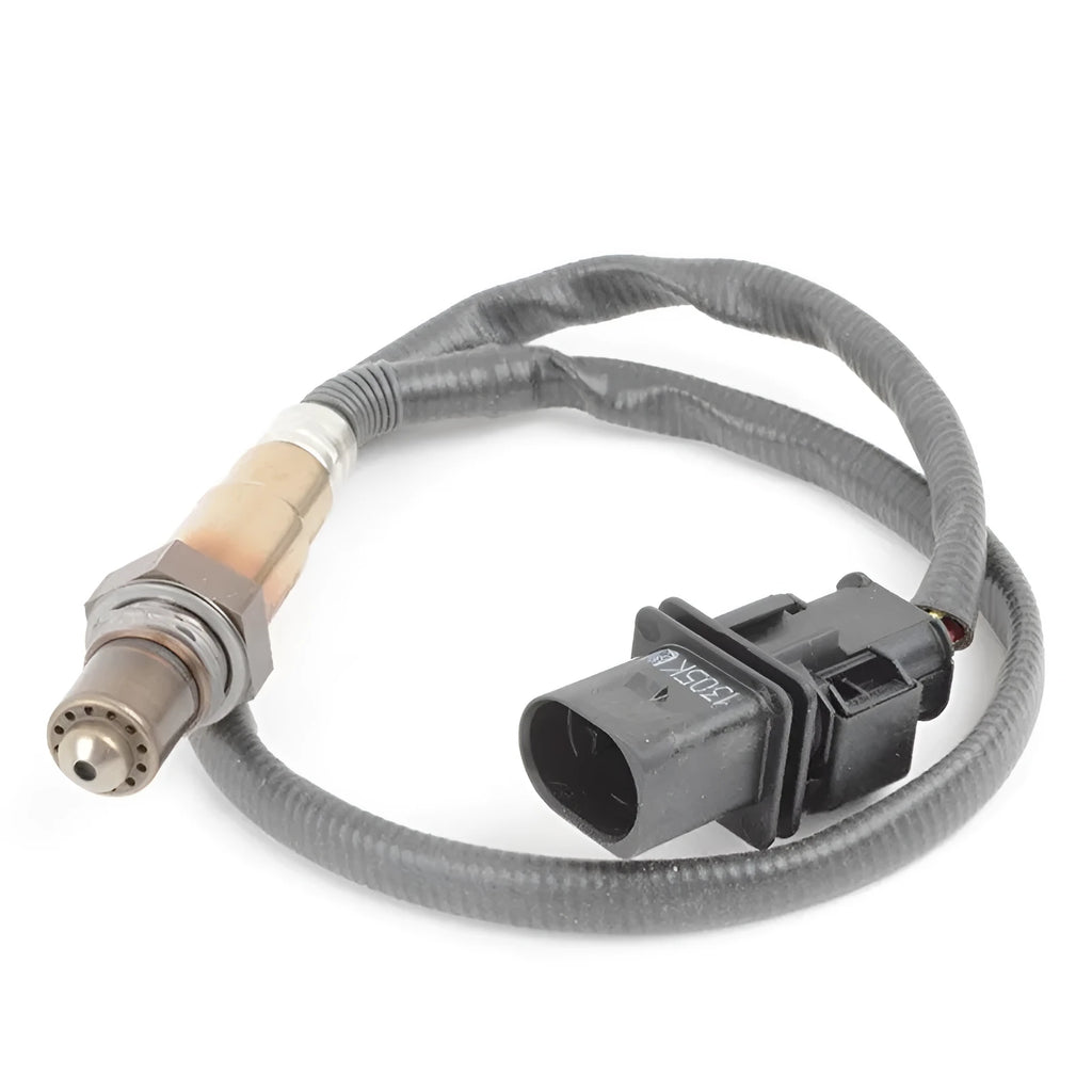 Universal front oxygen lambda sensor for Shuanglong vehicles, single unit with connector.
