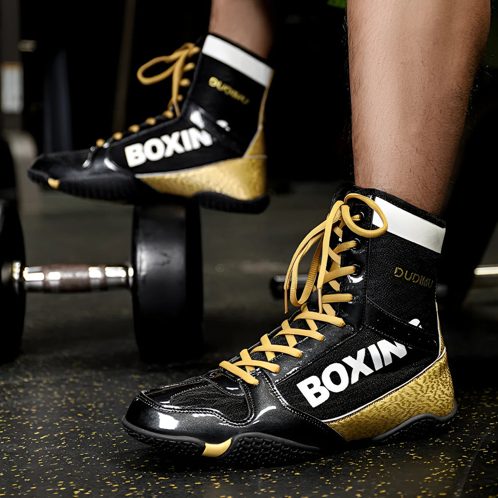 High-top mixed combat wrestling shoes in green, with mesh and leather upper and rubber sole.