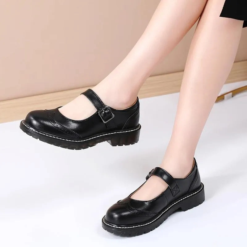 Shallow mouth thick bottom buckle pumps in black, PU upper, sizes 36-43