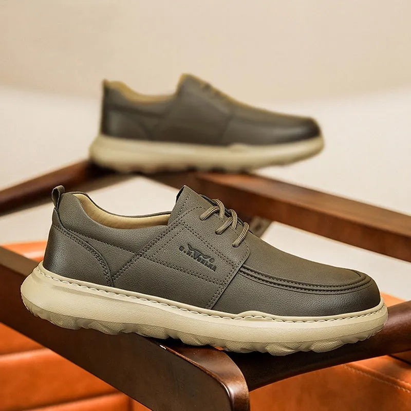 Men's casual leather shoes with plain surface and rubber foam sole in yellow or grey, sizes 38 to 44