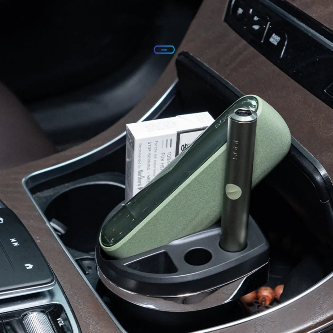 Black plastic electronic automobile ashtray charger with ABS fireproof material, 11x9x8.5cm