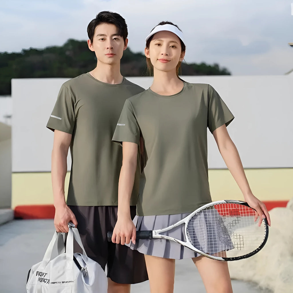 Seamless nylon quick-drying round neck T-shirt in solid colour, short sleeve slim fit pullover