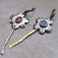 Retro two-tone geometric flower earrings with asymmetric design