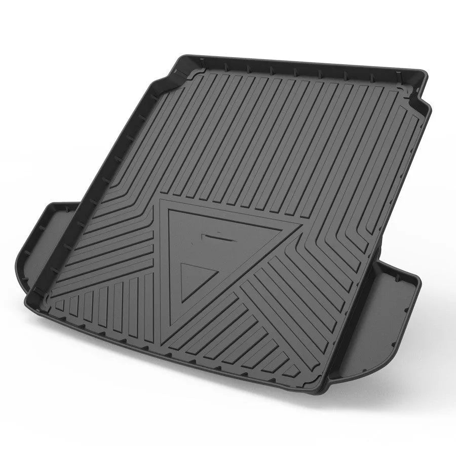 Black carbon fibre pattern TPE tail pad for car boot protection
