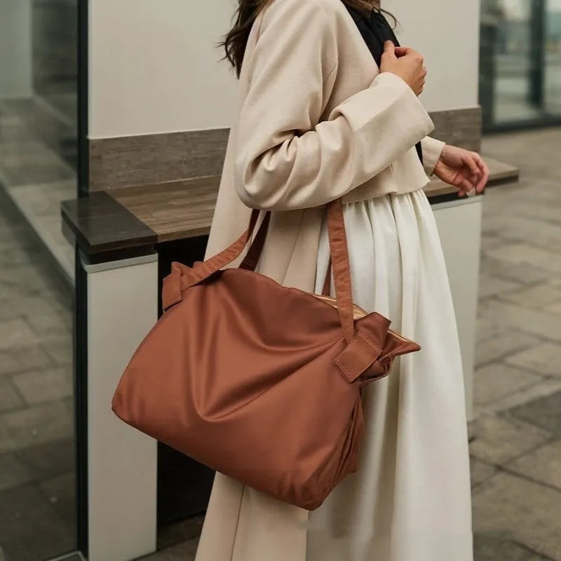 Women's black Oxford cloth shoulder crossbody bag with large capacity for travel and daily use.