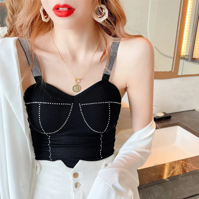 Diamond-encrusted sleeveless nylon innerwear with beautiful back design in black