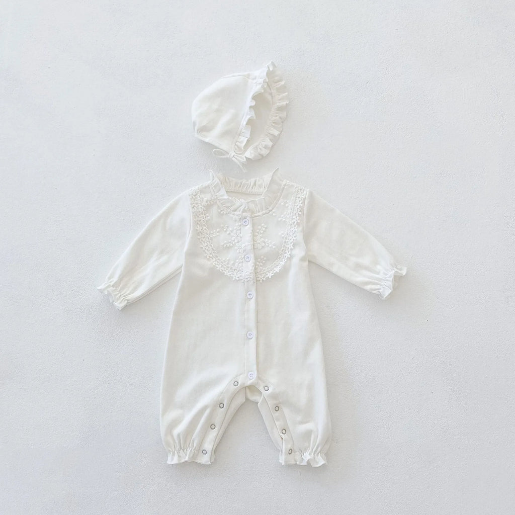 Beige knitted cotton hooded jumpsuit with wooden ear collar and lace, long sleeve, for baby and toddler autumn wear.