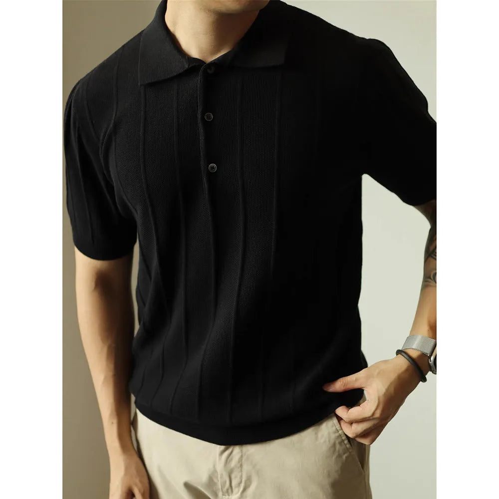 Men's loose fit solid colour basic t-shirt in black and white, pullover style