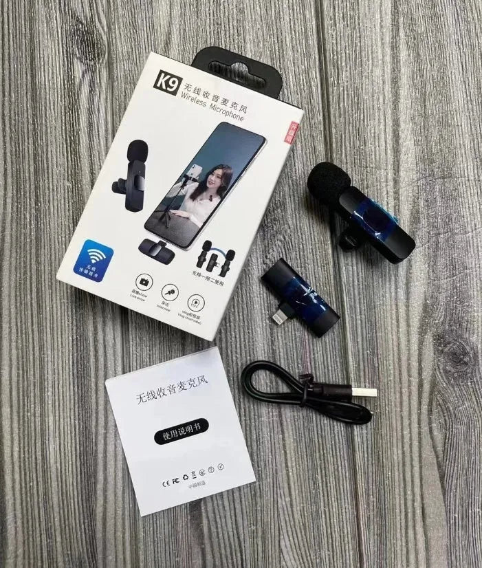 Wireless collar clip microphone for outdoor video recording with multiple interface connection options