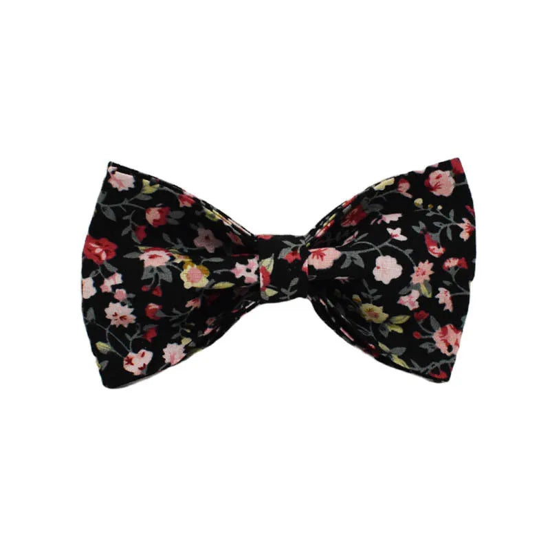 Cloth dog collar set with removable bow print includes matching leash, bow accessory, and vest in multiple sizes