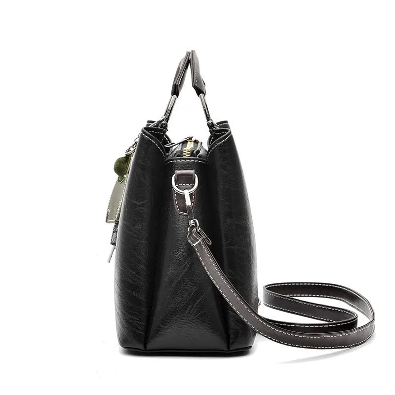 Simple retro small handbag for women crossbody horizontal square PU in black colour