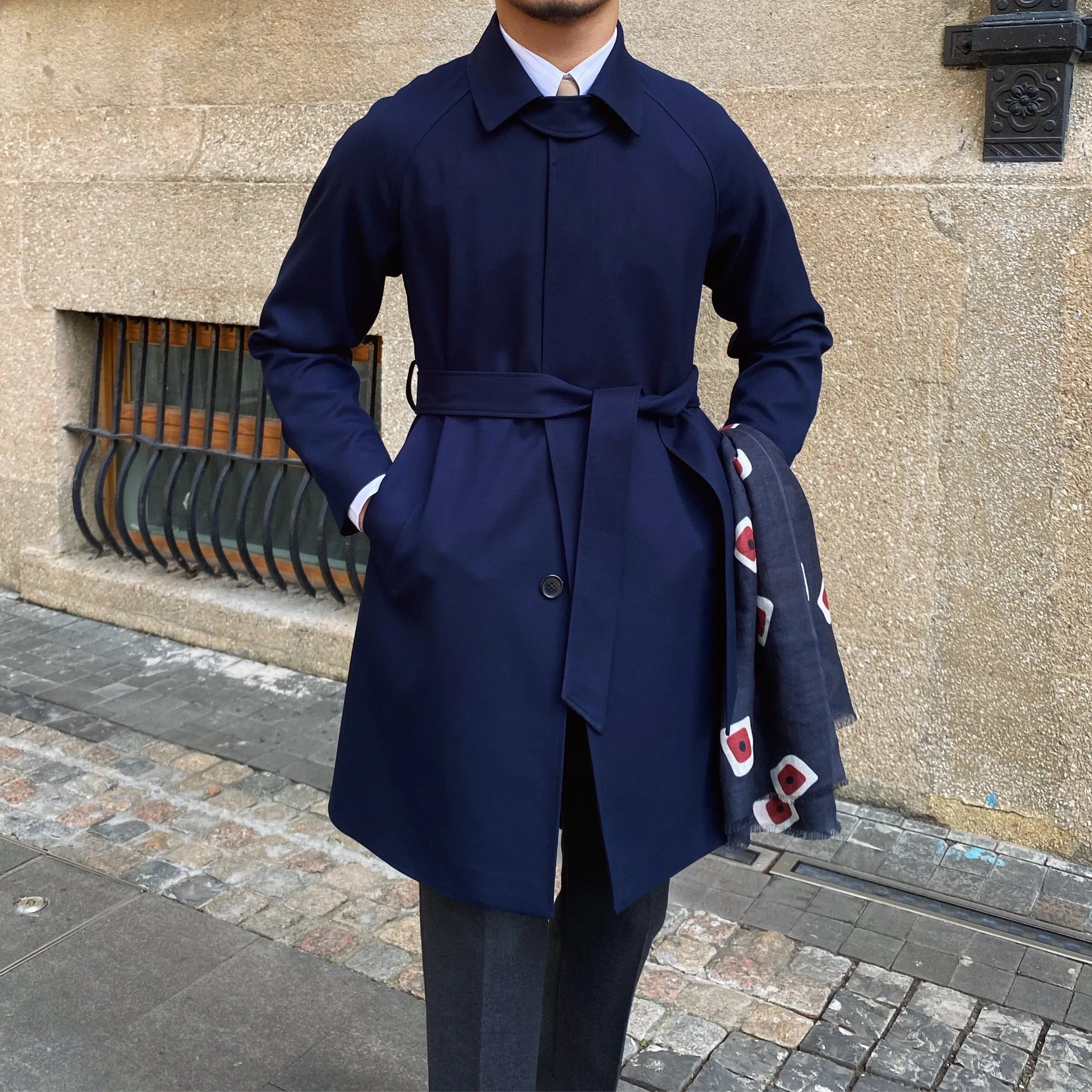 Wool winter trench coat single-breasted in dark blue, 70% polyester 30% wool leisure style