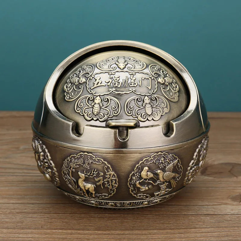 Creative bronze and red copper alloy ashtray with smoke extinguishing slot in various decorative styles.