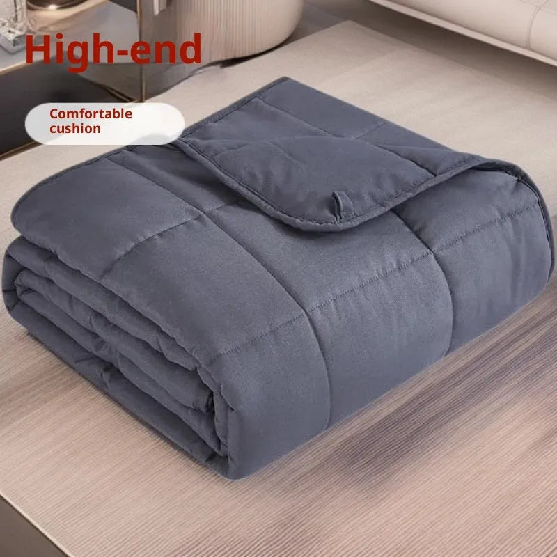 Gravity blanket weighted blanket light grey polyester velvet 152x203cm for dormitory or sofa use