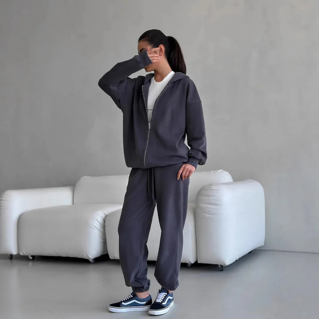 Women's loose fit street style two-piece set with long sleeve coat and trousers in solid colour