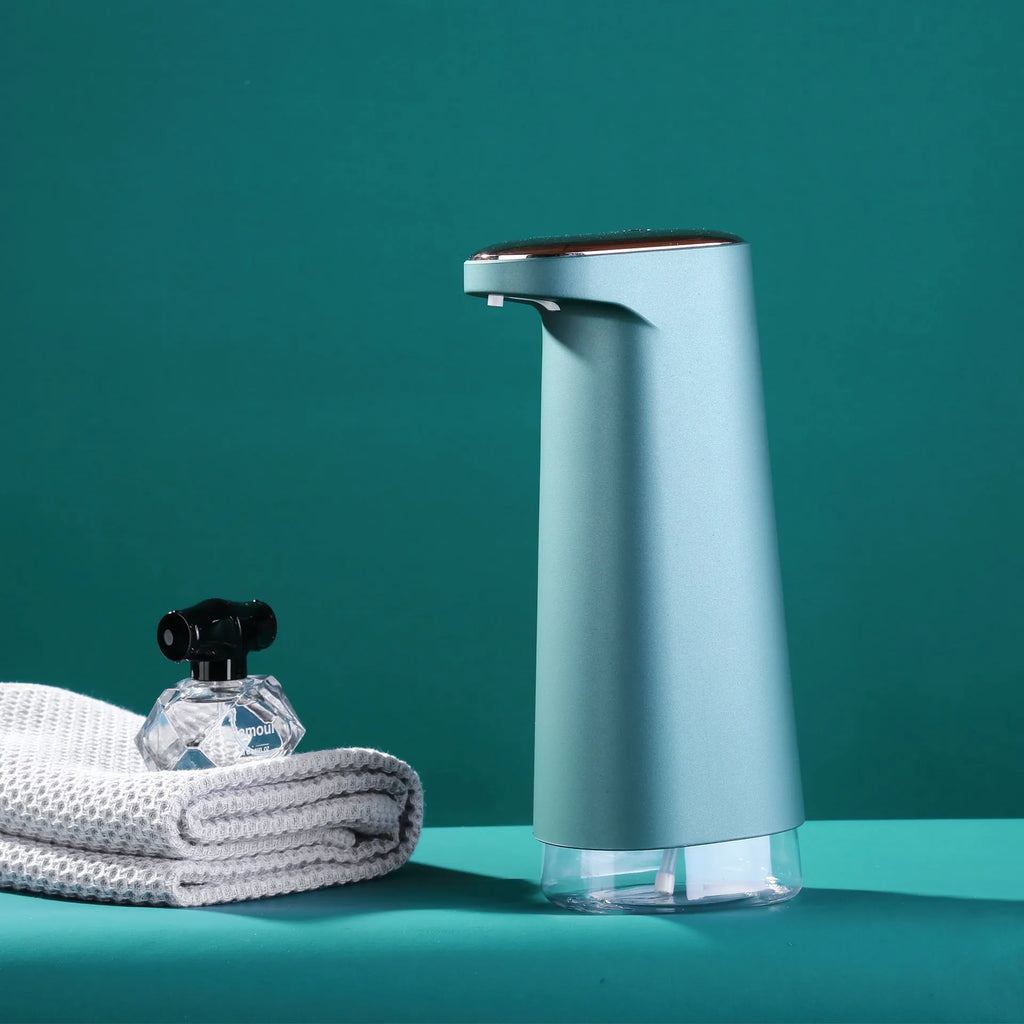 Automatic foam soap dispenser in white colour with infrared sensor and USB charging port for bathroom and kitchen use