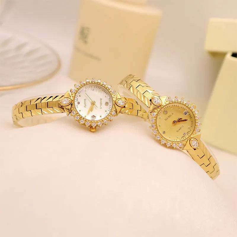 Women's vintage quartz watch with diamond-embossed bracelet in gold or golden white finish