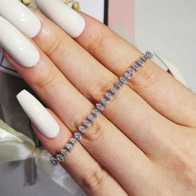 Geometric copper bracelet for women in 17cm size on a surface