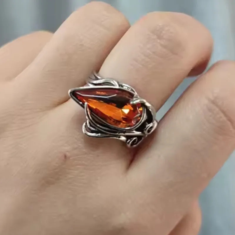 Retro creative bud design women's ring in zinc alloy drop shape luxury bud colour
