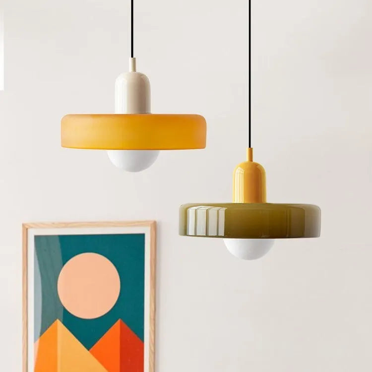 Three-head glass chandelier with iron frame in long platter design