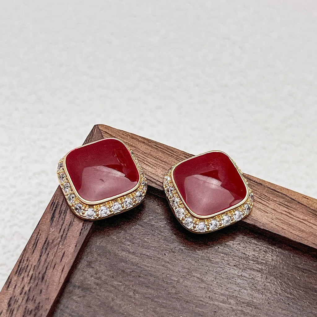 Retro red square geometric earrings with simple inlaid design