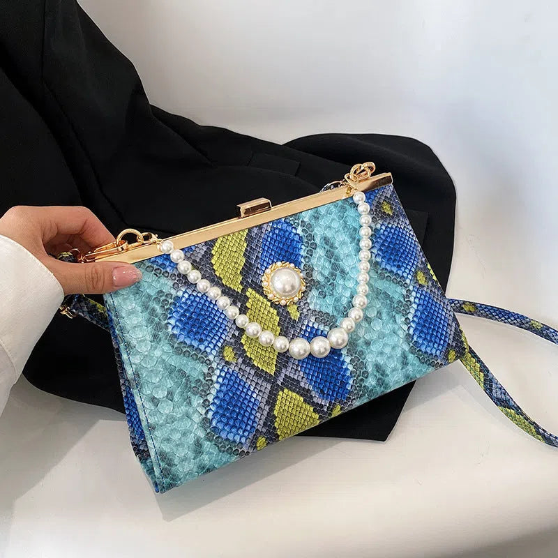 New vintage snake-pattern pearl-chain evening bag hard PU cross-body with 3D pocket and phone pocket in khaki