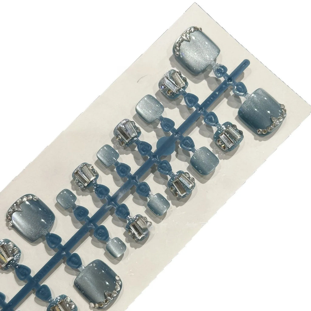 Cat's Eye zircon rhinestone toenail wear set in white, 42 pieces, sizes S M L