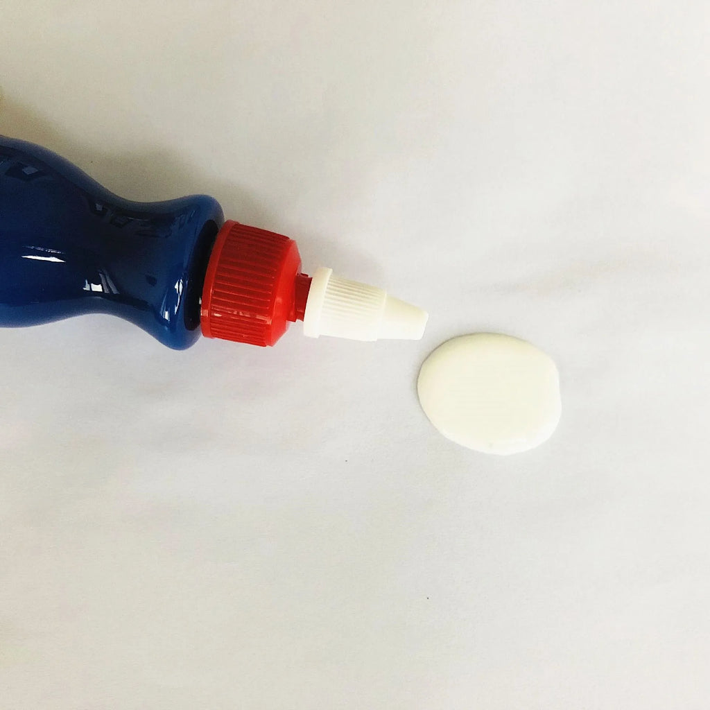 Automotive scratch repair agent bottle for vehicle paint touch-ups and minor scratch repair