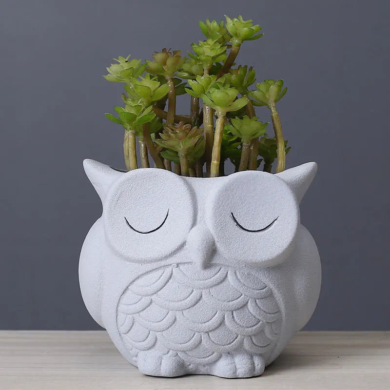 Handmade frosted ceramic owl flower pot for small succulents, 11 cm tall