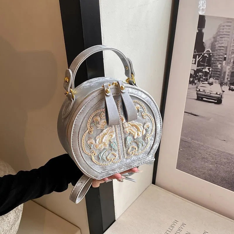 Soft Chinese embroidery shoulder messenger bag with horizontal square shape and adjustable strap