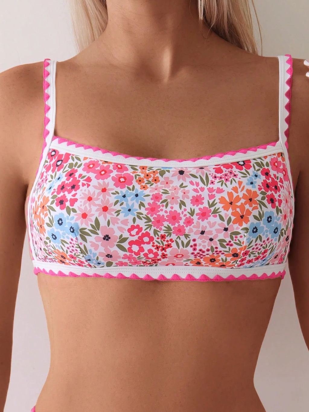Women's printed lace-up bikini swimsuit in picture colour with adjustable front