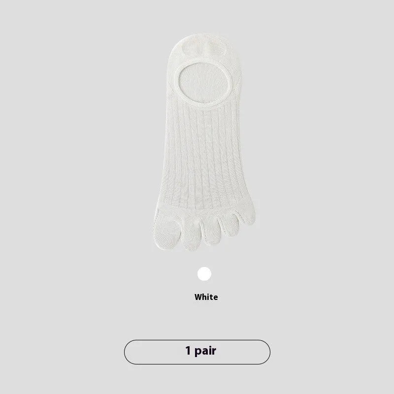 Men's five-finger summer socks in modal fabric with antibacterial properties and invisible low-cut design