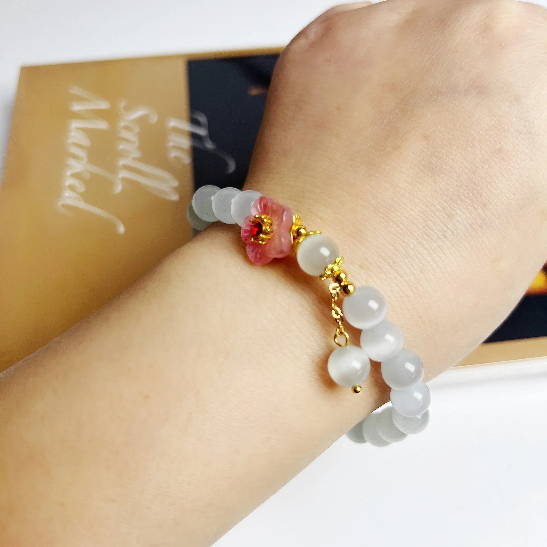 White opal flower beaded bracelet with glass and coloured glaze materials, handcrafted Chinese style design