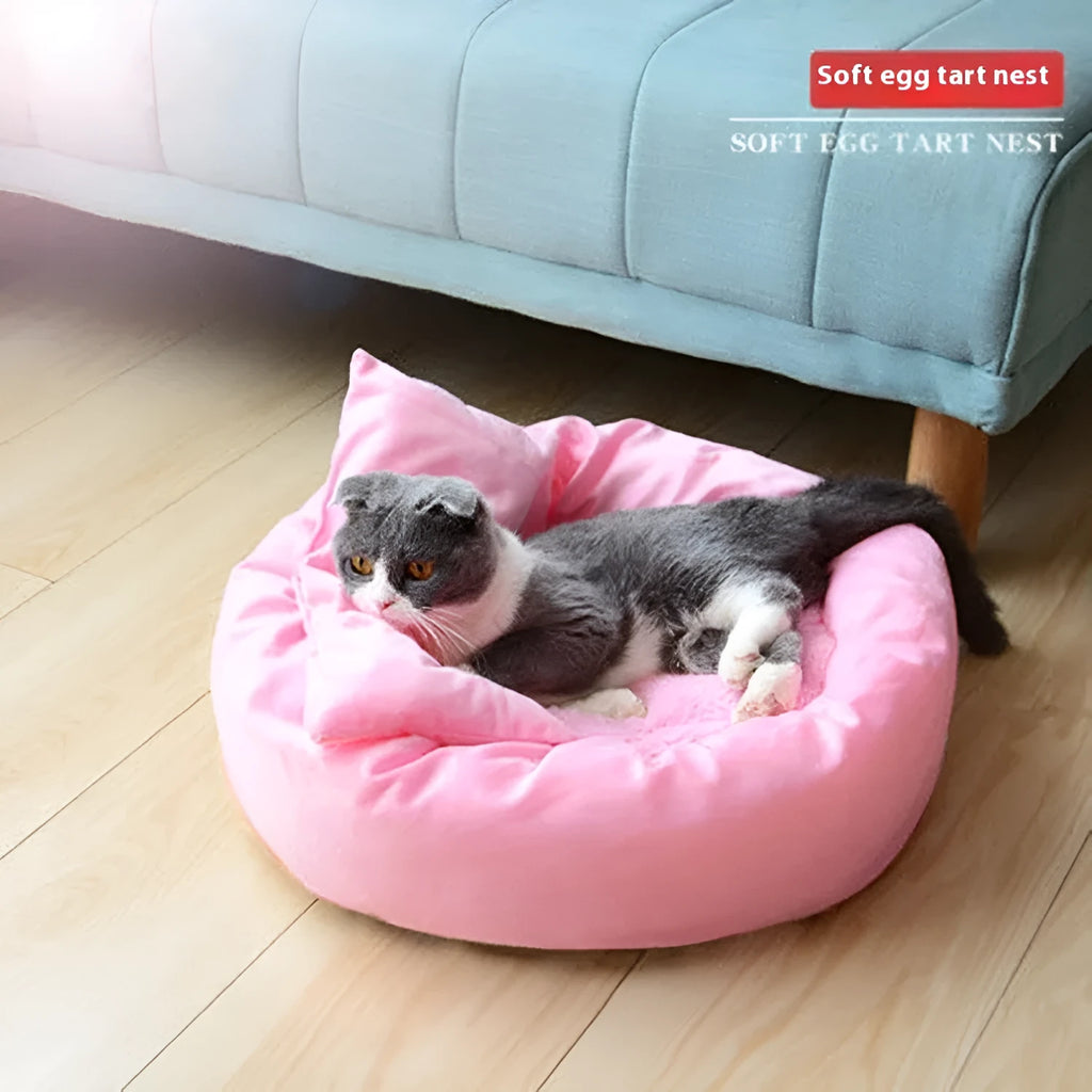 Round light grey dog bed with PP cotton filling and soft plush fabric