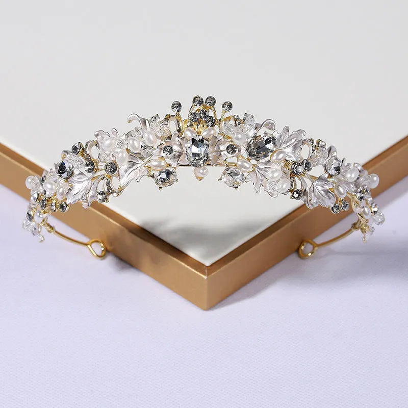 Pearl elegant crown headdress with alloy construction in gold or silver electroplated finish