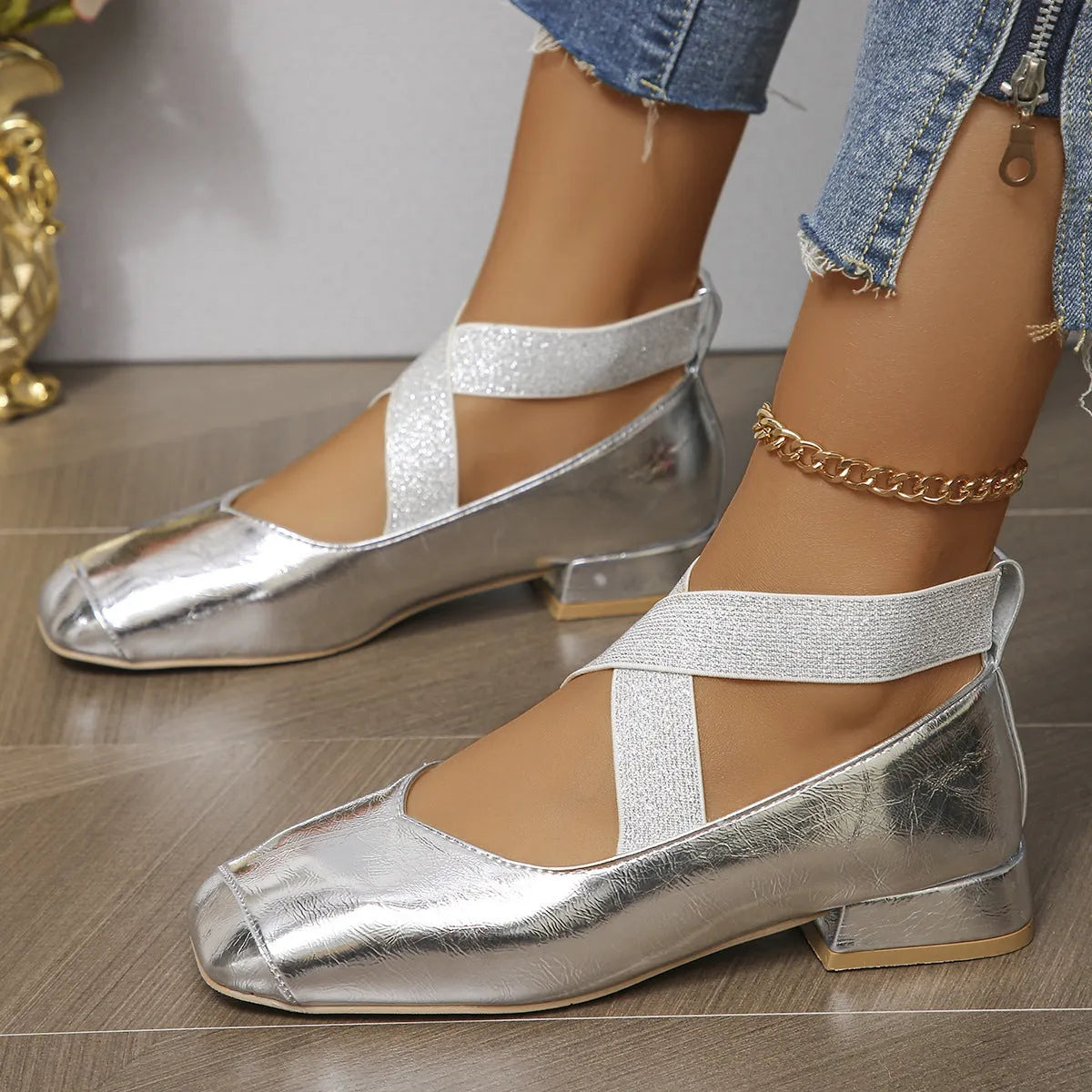 Square toe low heel slip-on pump in metallic colour with rubber sole
