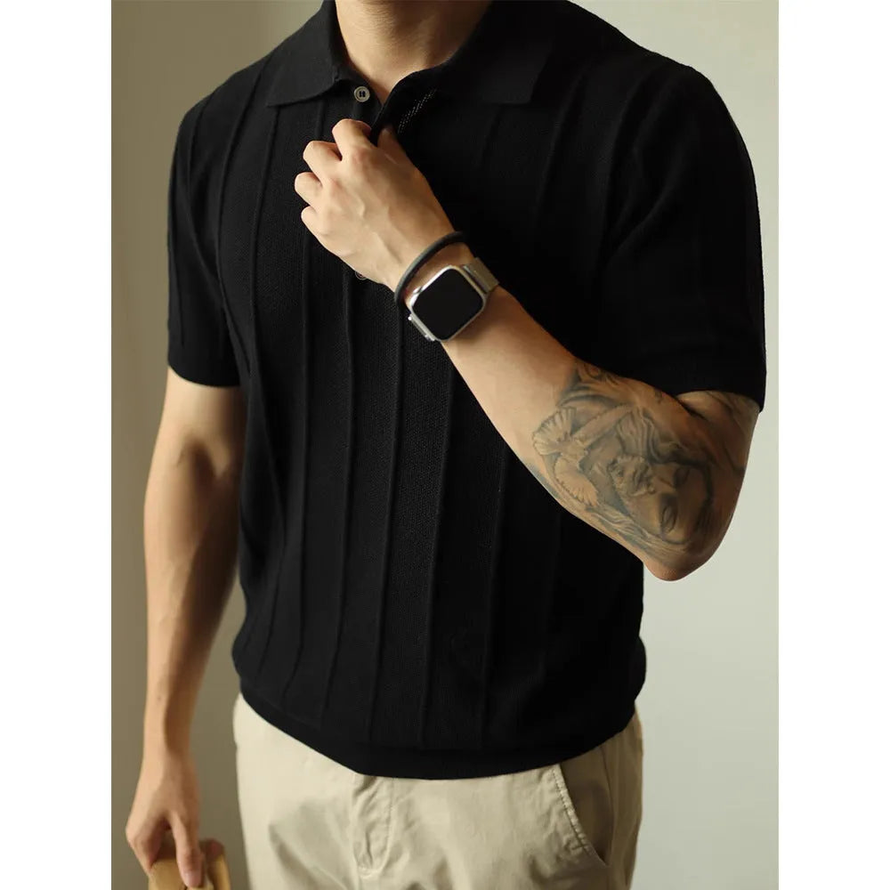 Men's loose fit solid colour basic t-shirt in black and white, pullover style
