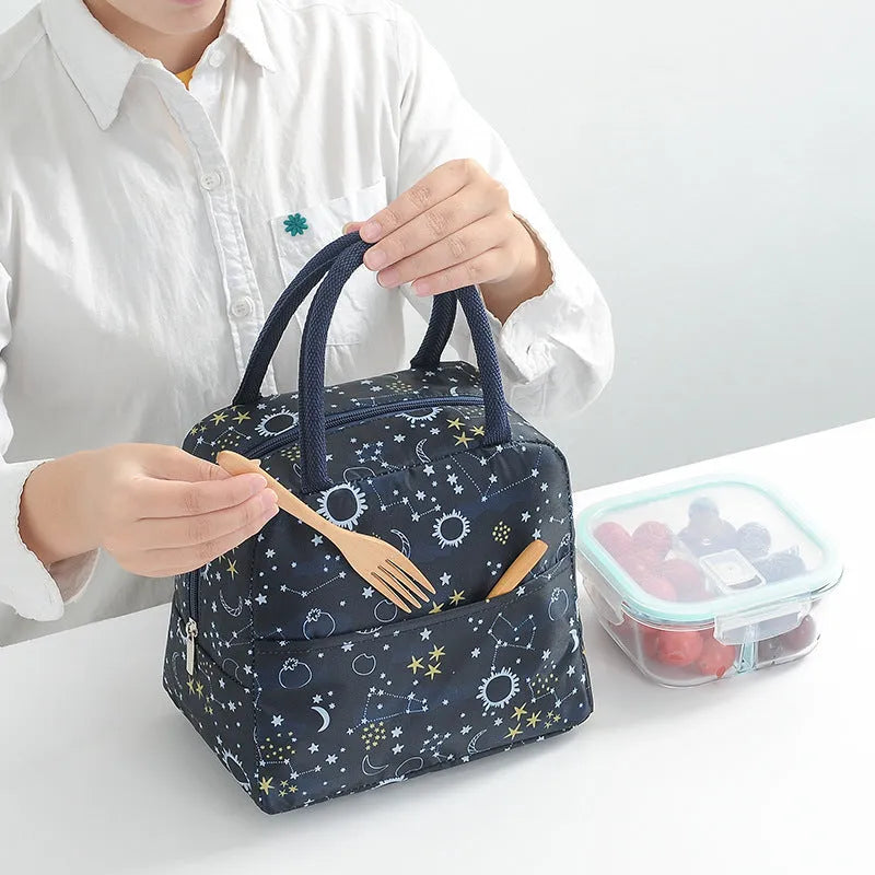 Insulated thermal lunch bag handbag in Oxford cloth with aluminium foil, showing colour options.