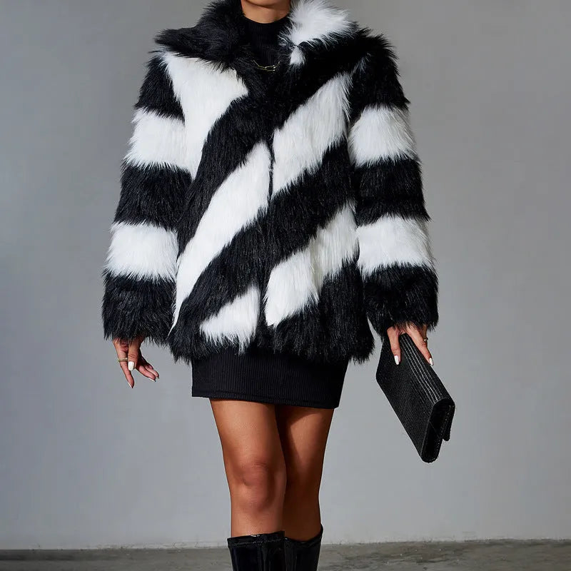Women's faux fur coat with contrast lapel and fur collar in picture colour.