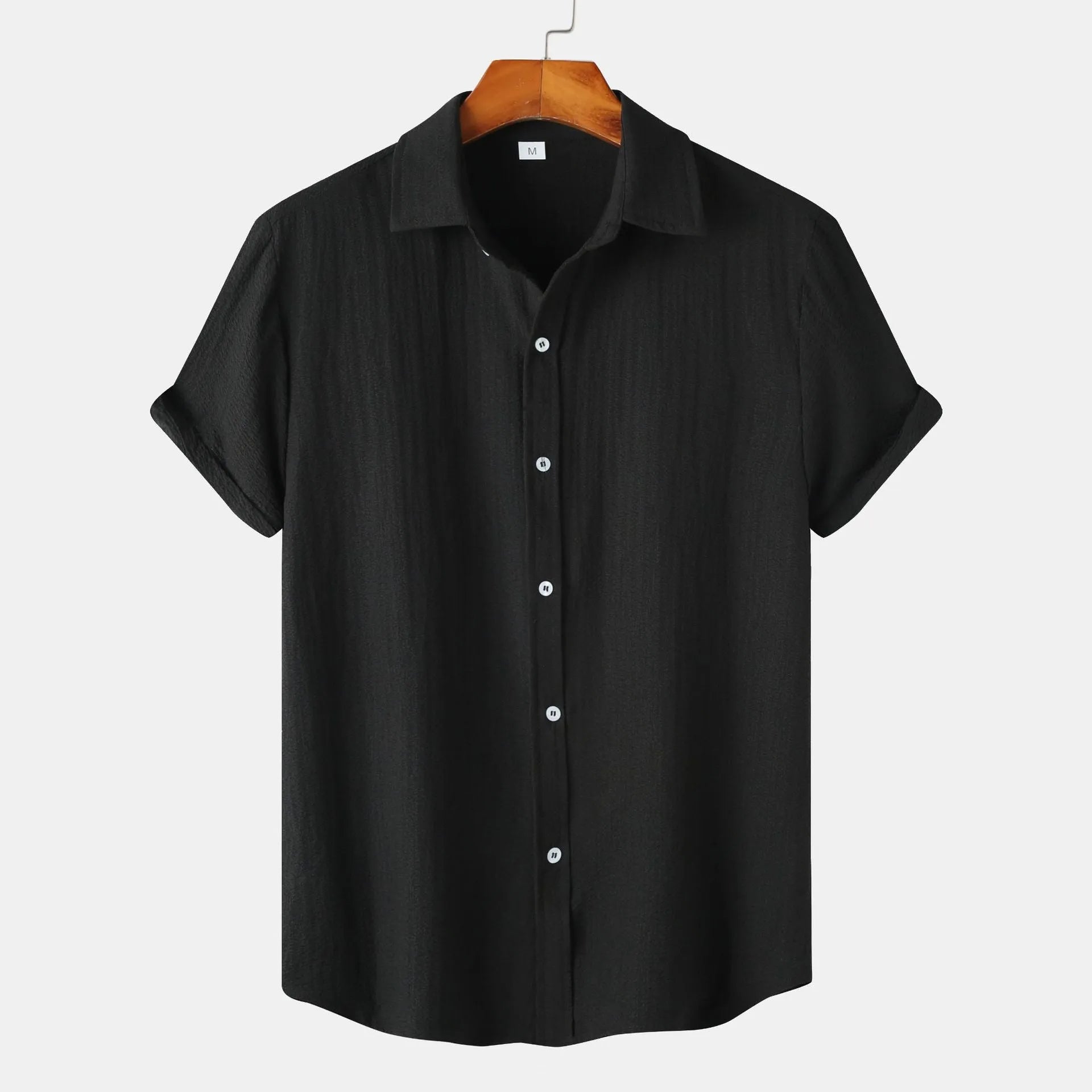 Men's casual short-sleeved polyester shirt in cardigan style showing colour options and extended sizing